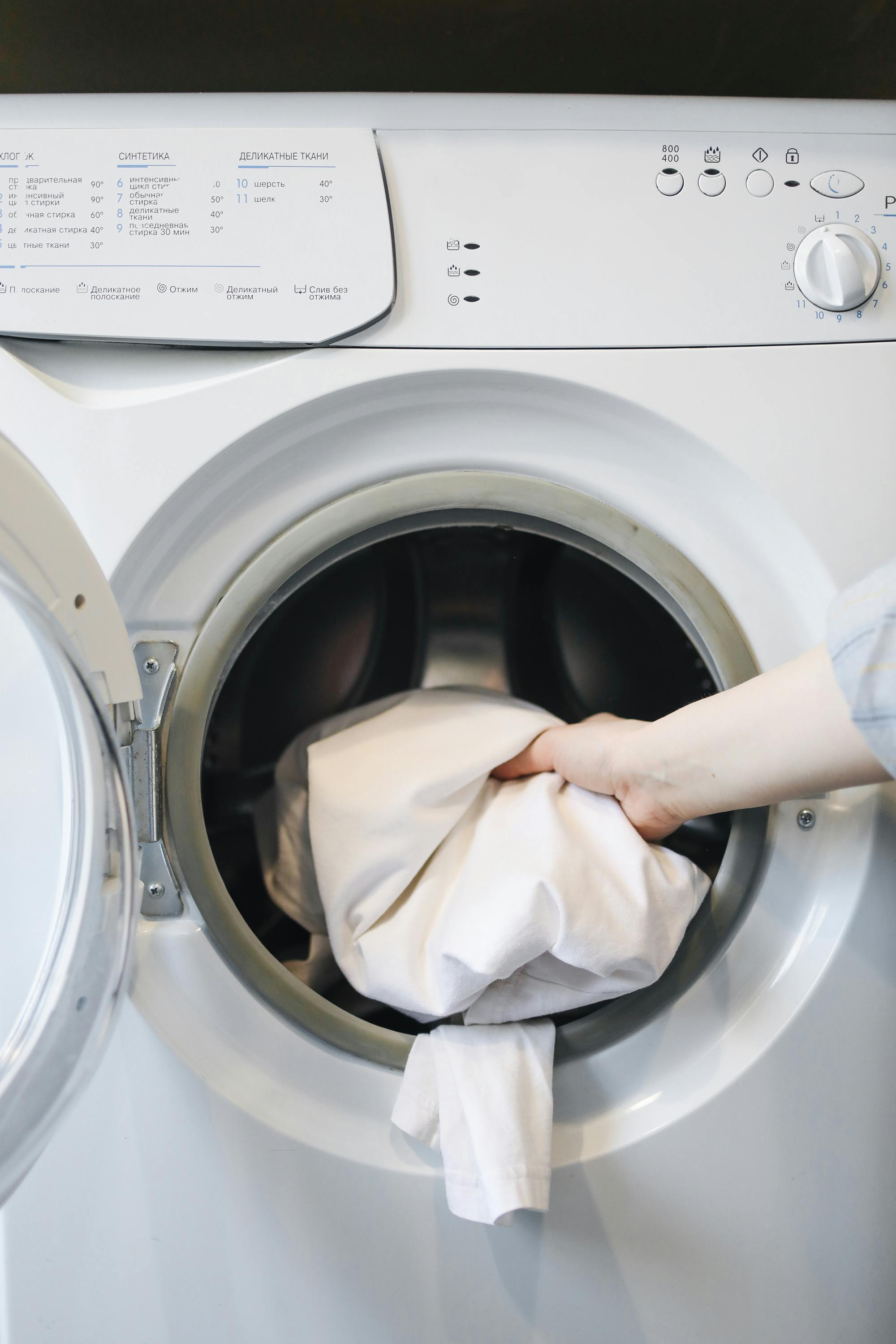 Fresh Clothes, Fresh Start – Why Laundry Services Make Life Easier